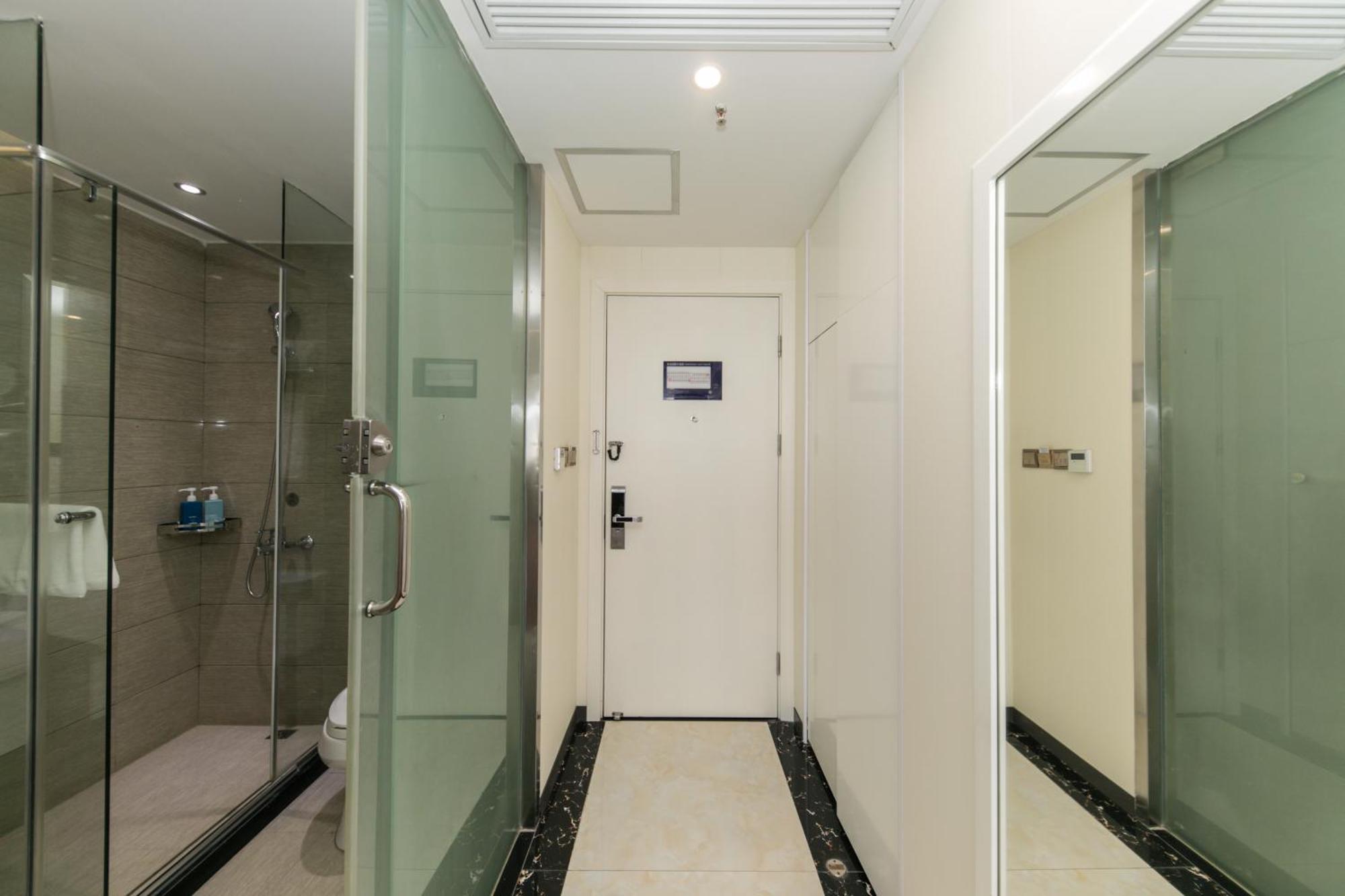 Starway Hotel At Pudong 샹하이 외부 사진