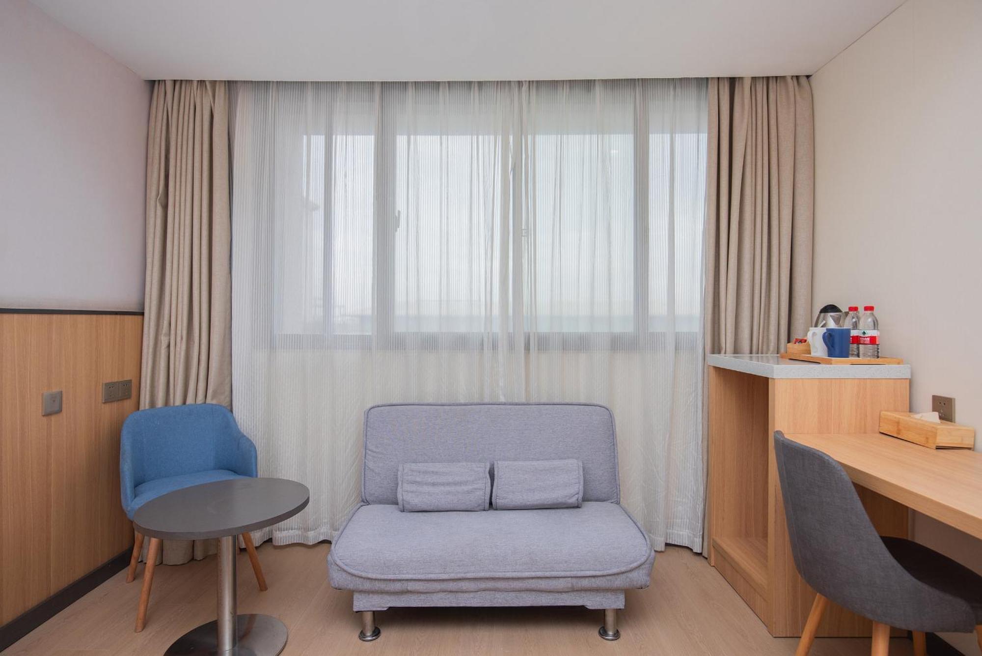 Starway Hotel At Pudong 샹하이 외부 사진